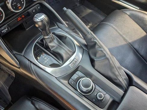 Used 2025 MAZDA MX-5 Miata RF Grand Touring RWD image 18