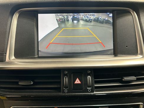 Used 2019 Kia Optima LX w/ LX 17" Wheel Package FWD image 5