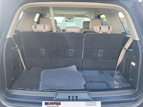 Certified 2024 Ford Expedition Limited AWD/4WD image 6