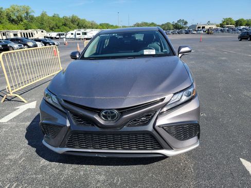 Used 2024 Toyota Camry XSE FWD image 2