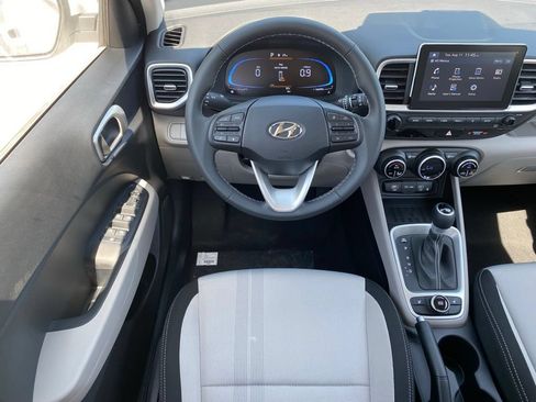 New 2026 Hyundai Venue SEL FWD image 28