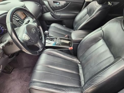 Used 2017 INFINITI QX70 2WD image 13