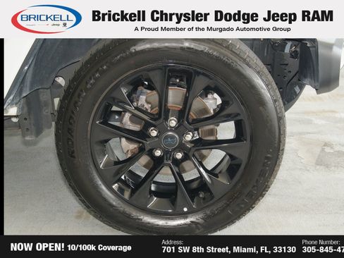Used 2024 Jeep Wrangler Unlimited Sahara AWD/4WD image 40