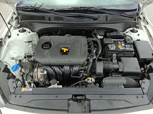 Used 2022 Kia Forte GT-Line image 27