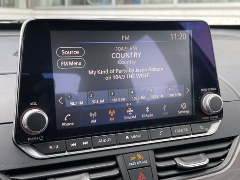 Used 2023 Nissan Altima 2.5 SV image 24