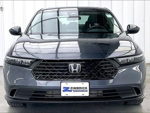 Certified 2024 Honda Accord EX image 3