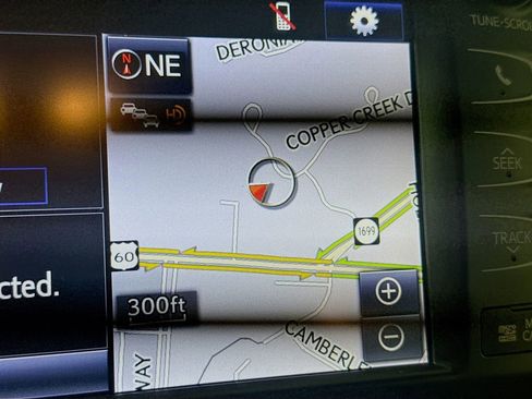 Certified 2019 Toyota Highlander Limited Platinum image 11