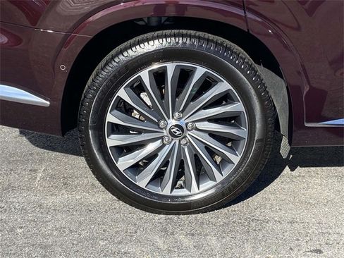 Used 2023 Hyundai Palisade Calligraphy image 7