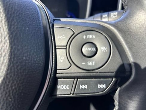 Used 2019 Toyota Corolla XSE FWD image 18