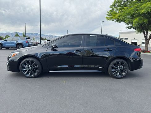 Certified 2024 Toyota Corolla SE AWD/4WD image 4