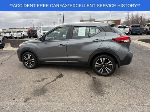 Used 2019 Nissan Kicks SR image 8