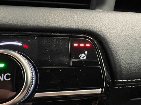 New 2025 Honda Pilot EX-L image 24