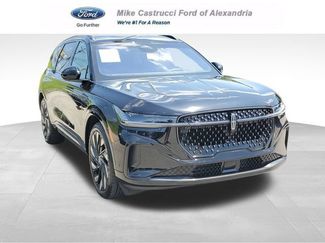 Used 2024 Lincoln Nautilus Reserve w/ Equipment Group 202A AWD/4WD video 1