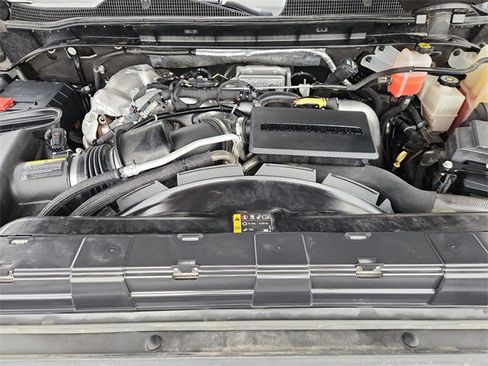 Used 2023 Chevrolet Silverado 2500 LT image 27