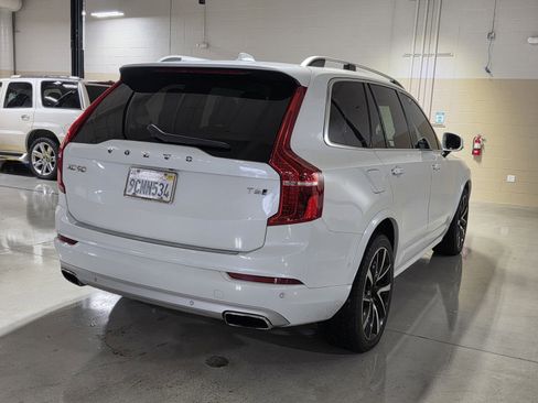 Used 2019 Volvo XC90 T6 Momentum w/ Advanced Package image 7