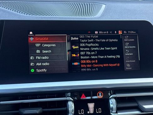 Used 2022 BMW 430i Coupe w/ M Sport Package image 22