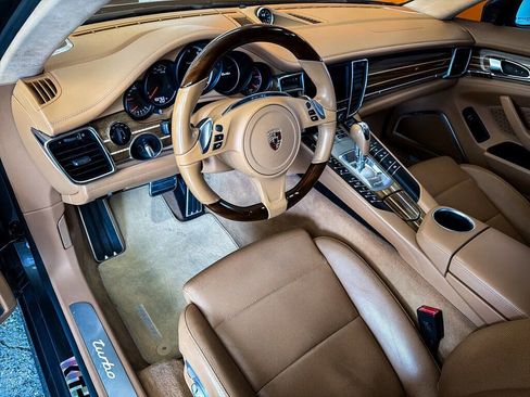 Used 2014 Porsche Panamera AWD/4WD image 21