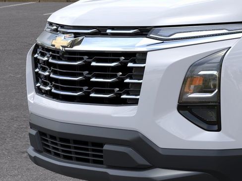 New 2026 Chevrolet Equinox LT FWD image 13