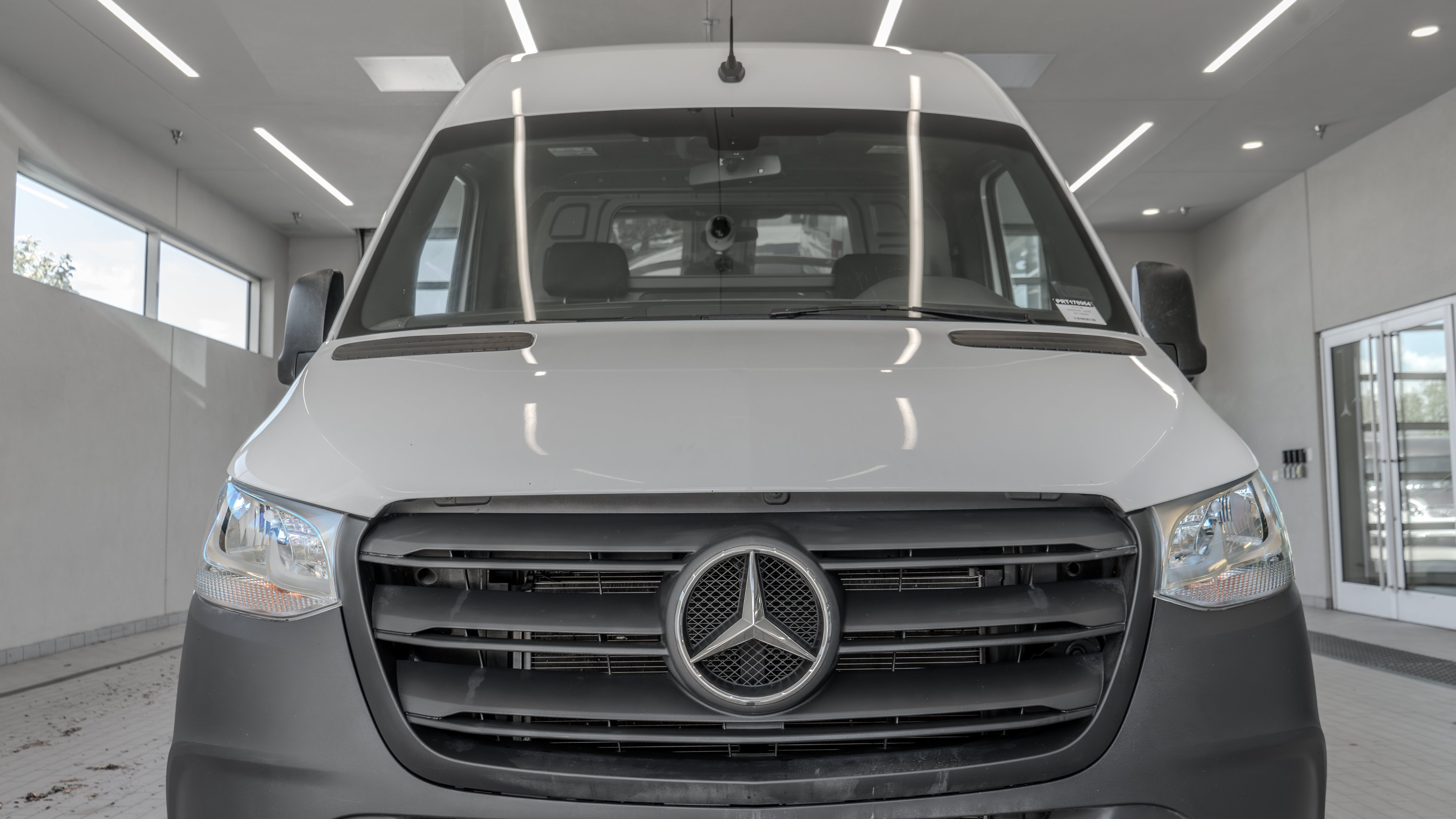 Used 2024 Mercedes-Benz Sprinter 2500 image 22