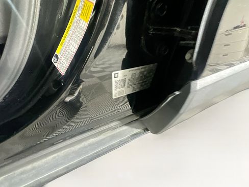 Used 2019 GMC Acadia SLT image 12