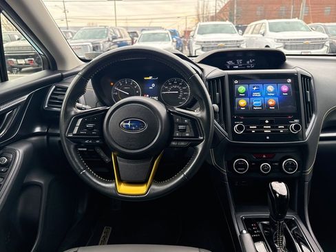 Used 2022 Subaru Crosstrek 2.5i Sport w/ Moonroof Package image 14