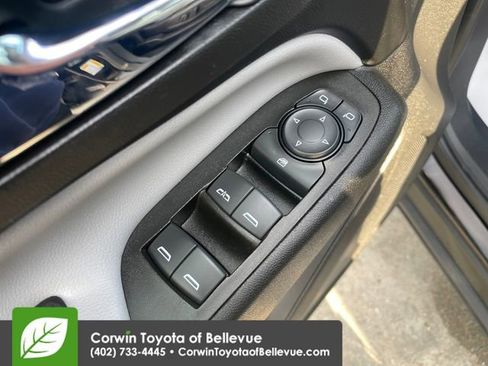 Used 2023 Chevrolet Equinox LS w/ LS Convenience Package image 19