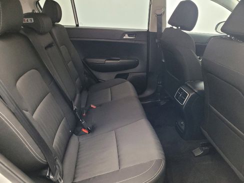 Used 2019 Kia Sportage LX image 19