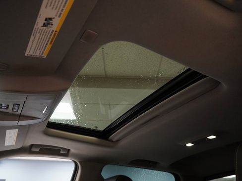 Used 2018 GMC Sierra 1500 Denali w/ Denali Ultimate Package image 4