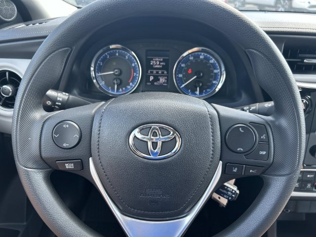 Used 2017 Toyota Corolla LE w/ Carpet Mat Package (TMS) FWD image 22