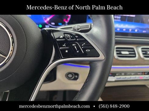 Certified 2025 Mercedes-Benz GLS 450 4MATIC image 19