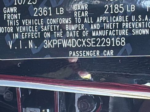 New 2025 Kia K4 GT-Line Turbo image 31