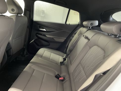 New 2026 Buick Envista Avenir image 12