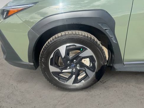 Used 2024 Subaru Crosstrek 2.5i Limited w/ Crosstrek Mirror Package AWD/4WD image 9