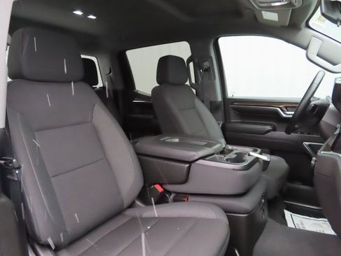 Used 2024 Chevrolet Silverado 1500 LT image 25