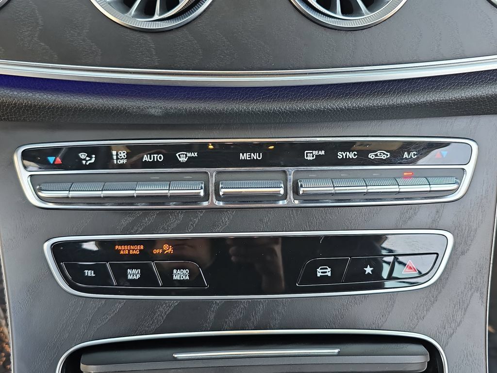 Used 2022 Mercedes-Benz E 450 Cabriolet image 27