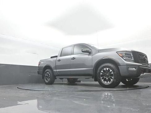 Used 2021 Nissan Titan PRO-4X w/ Pro-4x Convenience Package AWD/4WD image 37