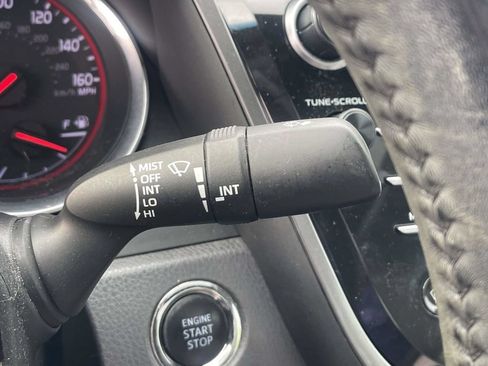 Used 2020 Toyota Camry XSE FWD image 26