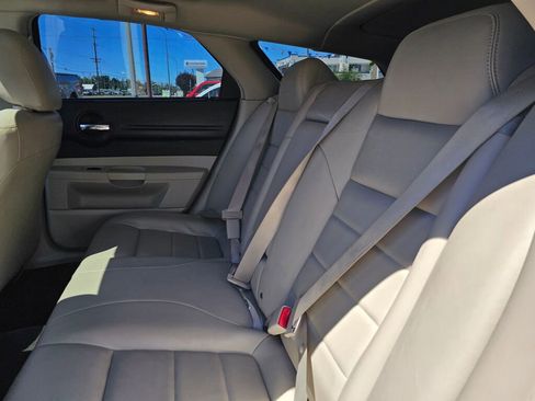 Used 2006 Dodge Magnum R/T RWD image 21