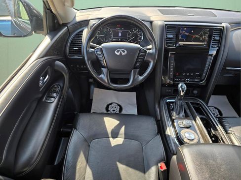 Used 2021 INFINITI QX80 Luxe RWD image 3
