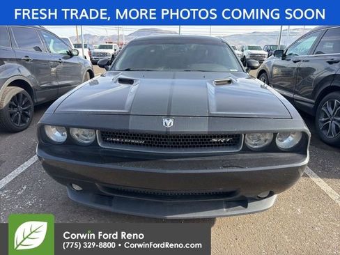 Used 2009 Dodge Challenger SRT8 image 2