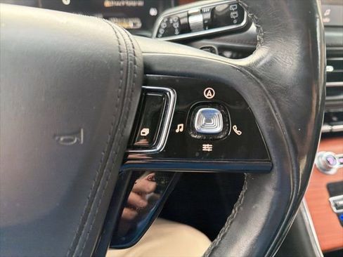 Used 2020 Lincoln Aviator Reserve w/ Equipment Group 201A image 19