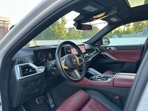 Used 2024 BMW X6 xDrive40i w/ Premium Package AWD/4WD image 9