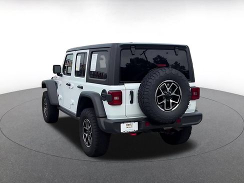 Used 2025 Jeep Wrangler Unlimited Rubicon AWD/4WD image 9