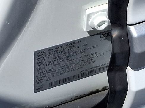 Used 2021 Audi Q7 2.0T Premium Plus w/ Premium Plus Package image 28