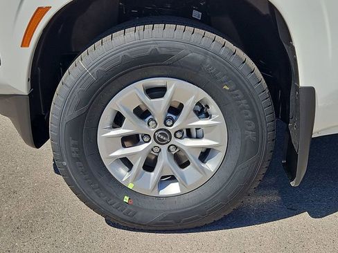 New 2026 Nissan Frontier S RWD image 4