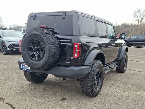 Used 2024 Ford Bronco Wildtrak image 11