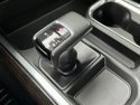 Used 2022 GMC Sierra 1500 Elevation w/ X31 Off-Road Package AWD/4WD image 30