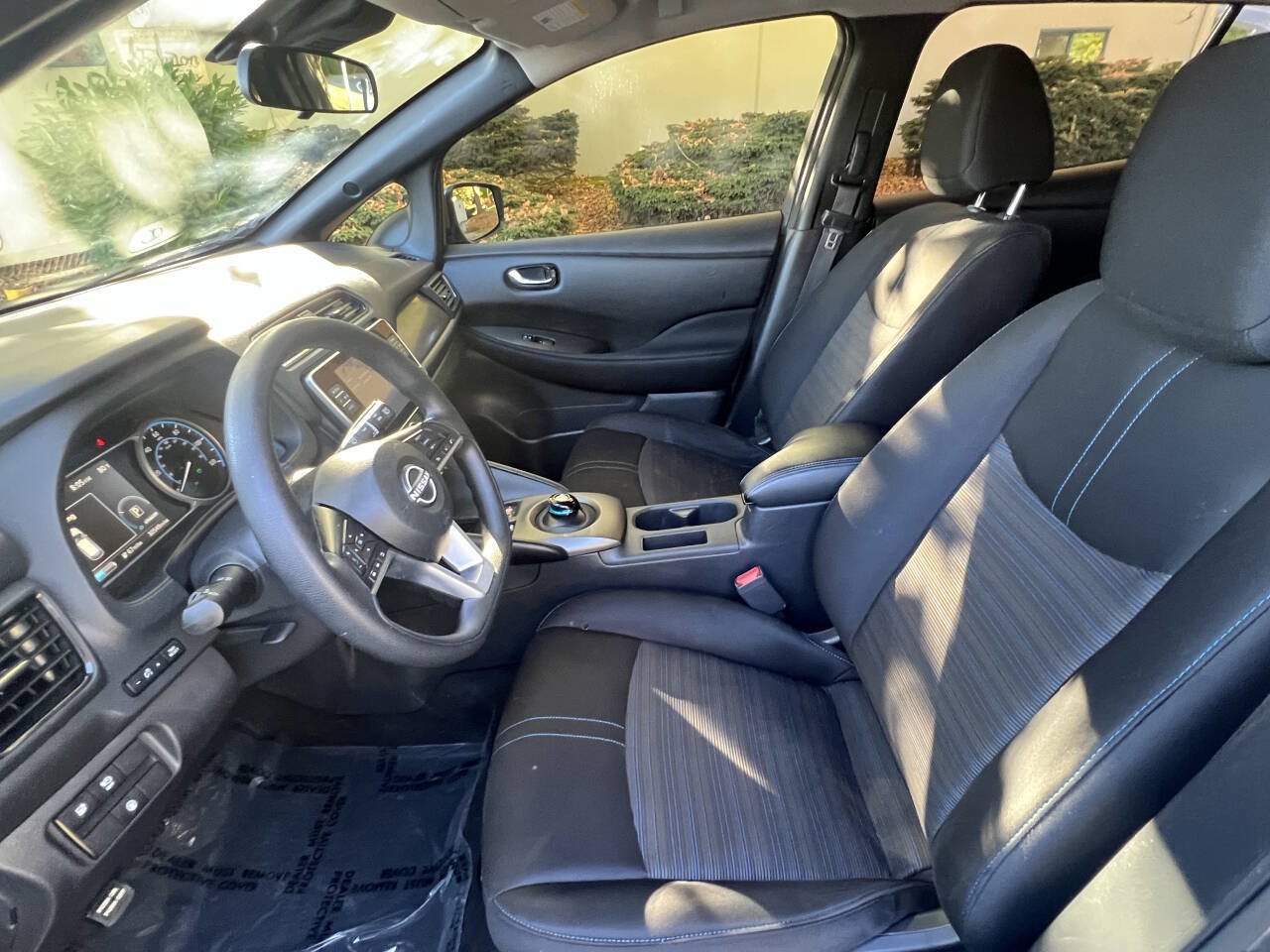 Used 2023 Nissan Leaf S FWD image 10