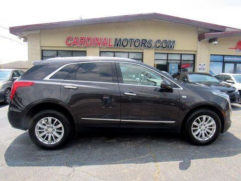 Used 2019 Cadillac XT5 AWD image 3