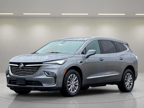 Used 2024 Buick Enclave Premium image 7
